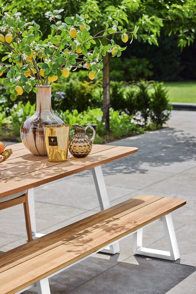 Tomar-SUNS-Diningtable-bench-TK-MW-Mood-24-1-2500